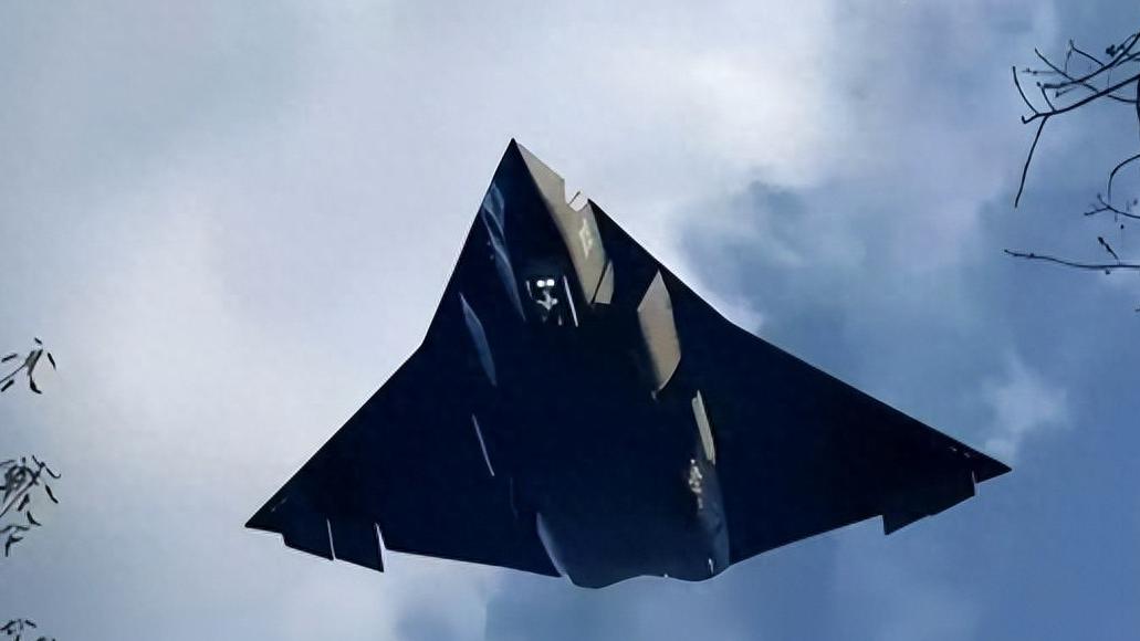 第六代战机博弈：中美空中优势争夺进入新维度