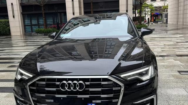 30多万买奥迪A6L，是赚足面子，还是亏了里子？你怎么选？