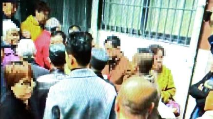 四川德阳闹剧！黑榜物业赖着不走，街道办造假撑腰