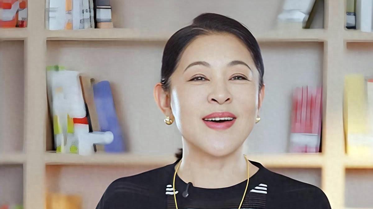 倪萍：儿子患眼疾，她觉得愧对王文澜