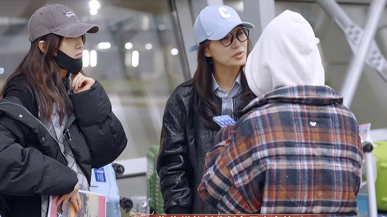 《花少6》女星卸妆前后对比：宋茜判若两人，金晨把我看愣了