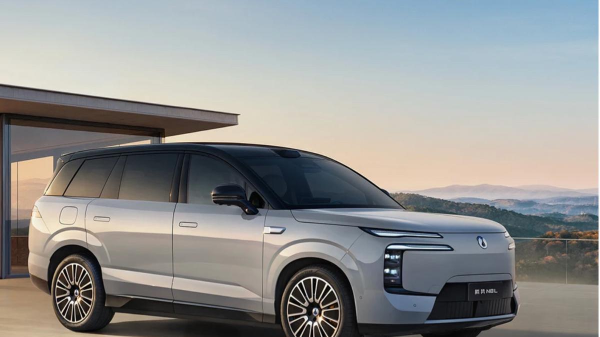 以技立身荣膺院士，比亚迪廉玉波当选工程院院士，彰显工程师文化