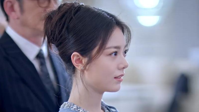 骄阳似我林屿森为什么喜欢曦光，因为没找个班上