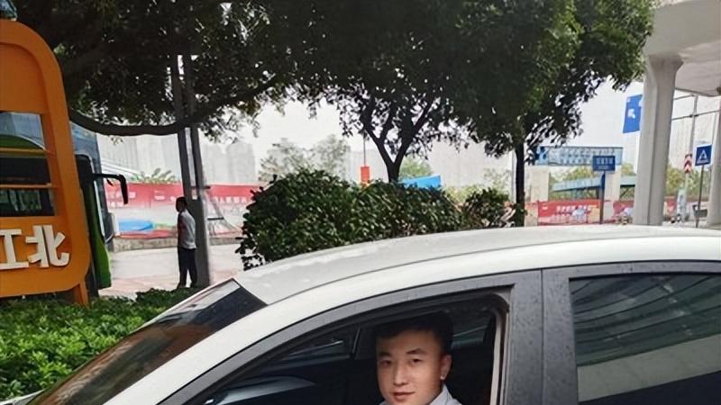 真正的网约车收入是多少？保底8000是真的么