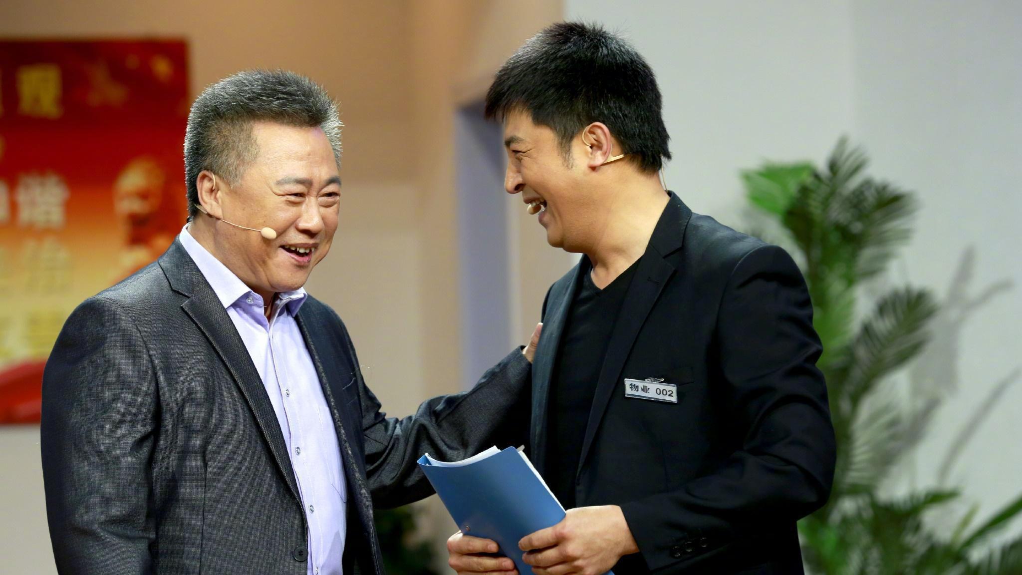 孙涛为何稳坐春晚舞台？妻子身份成最大底牌