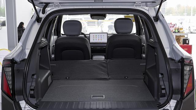 东风纳米06：外观灵动科技，空间大续航长，家用出行好帮手