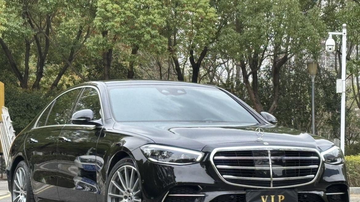 2022款奔驰S450L，3.2万公里，媲美新车的尊贵体验！