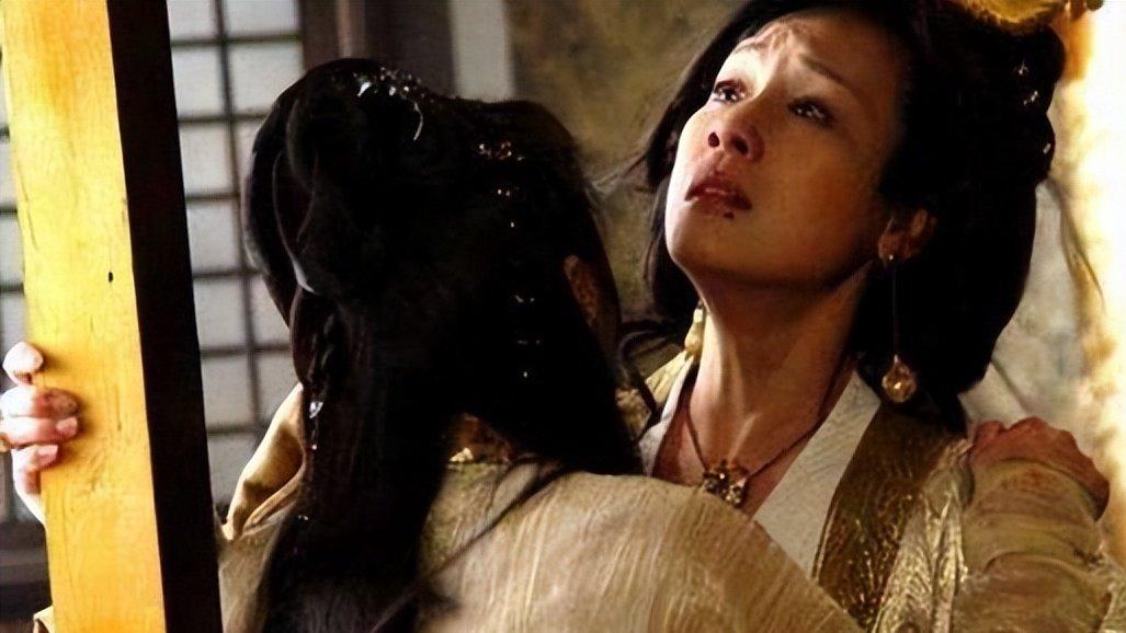 嘉靖帝为求长生不老，逼宫女经期凌晨采露，生活太惨了