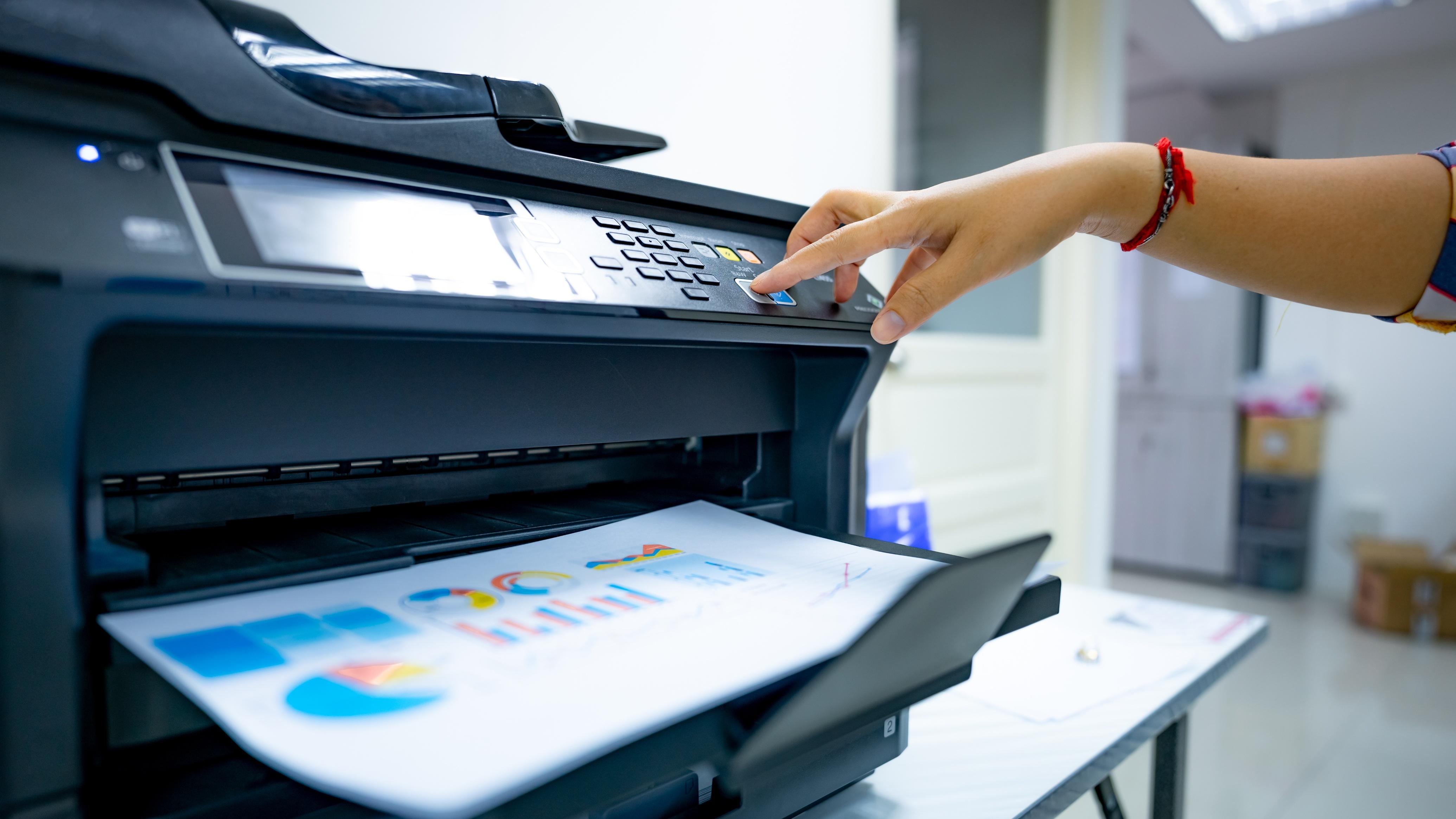 打印作业难倒家长，老师转嫁责任？打印100多页学习材料又咋了！