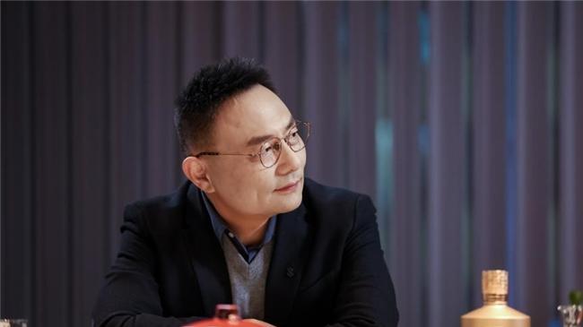 AI时代“读书无用论”，罗振宇给出新回答