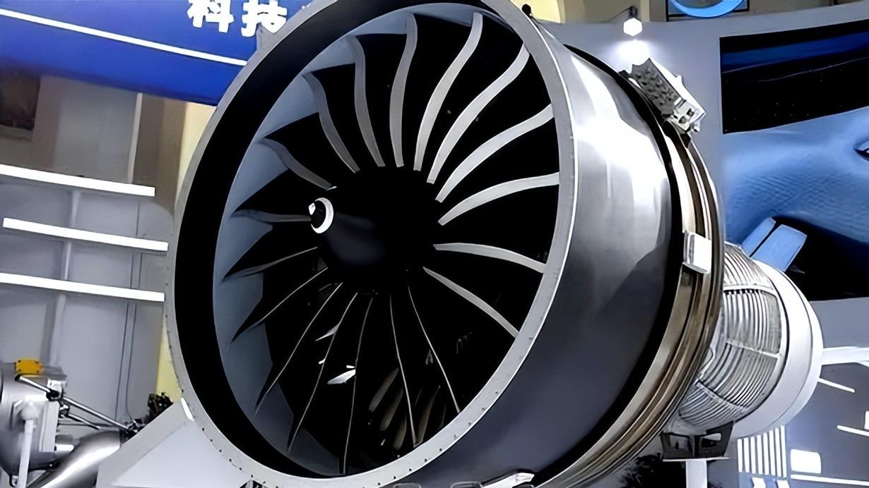 C929将试飞，真是放大版的C919吗？在未来，中国要欧洲无饭可吃！