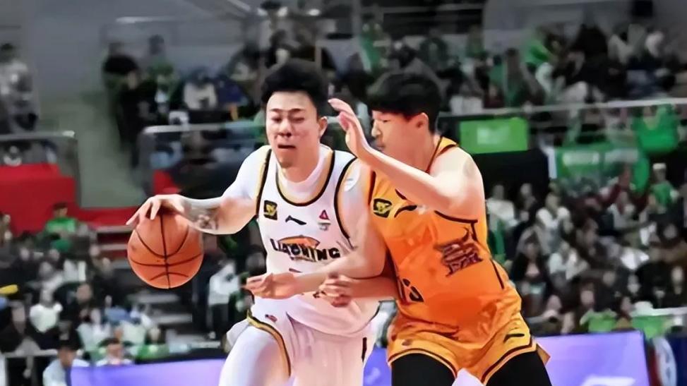 CBA12强决出11席，辽宁有惊无险，积分榜更新：同曦今晚赢球晋级