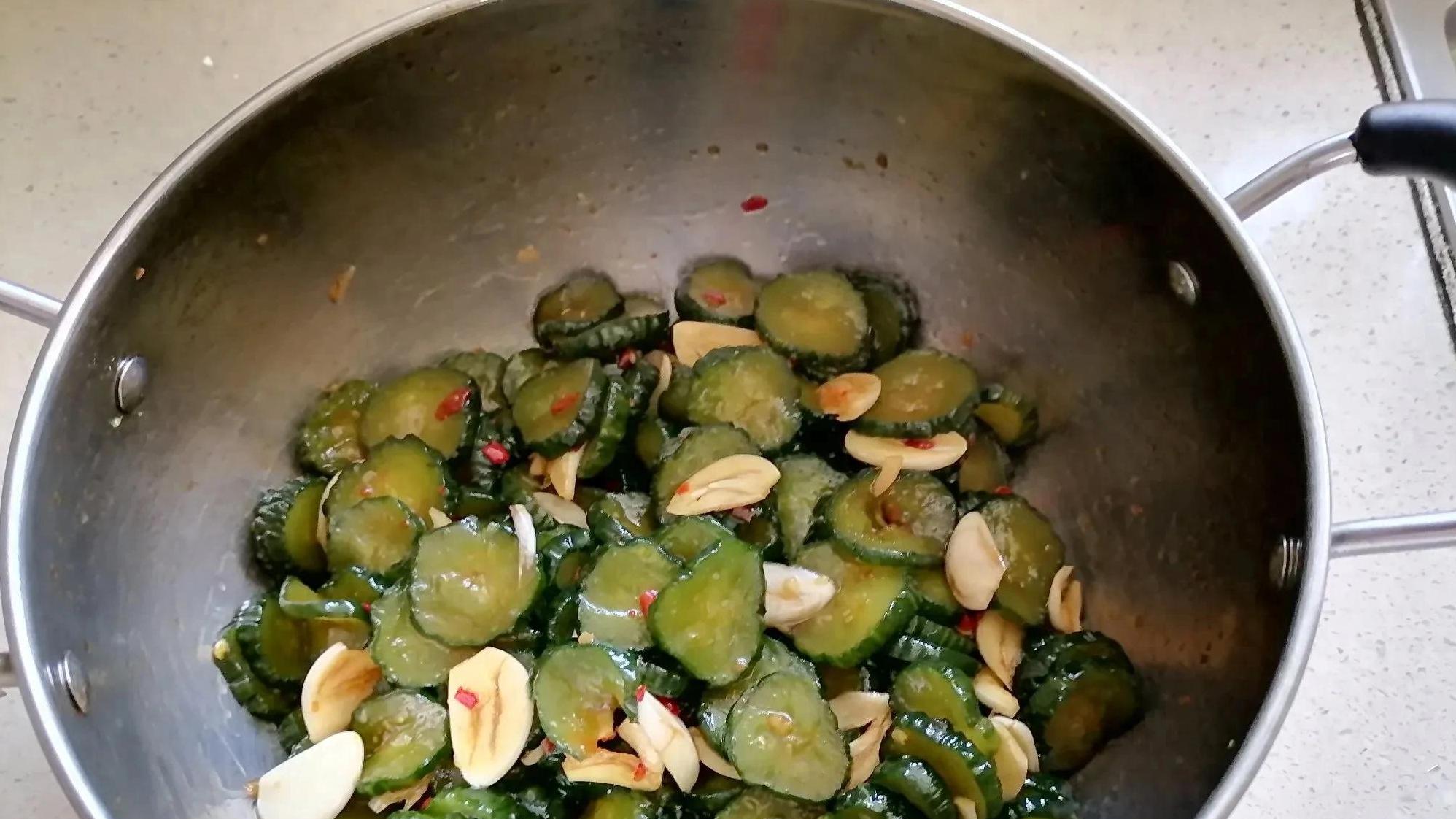 57岁退休生活：每天三餐用心吃，福气悄然而至