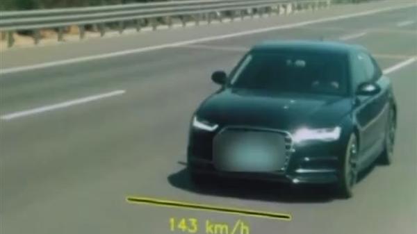 交警辟谣高速时速不超143km不被罚：有司机轻信传言已被罚2次