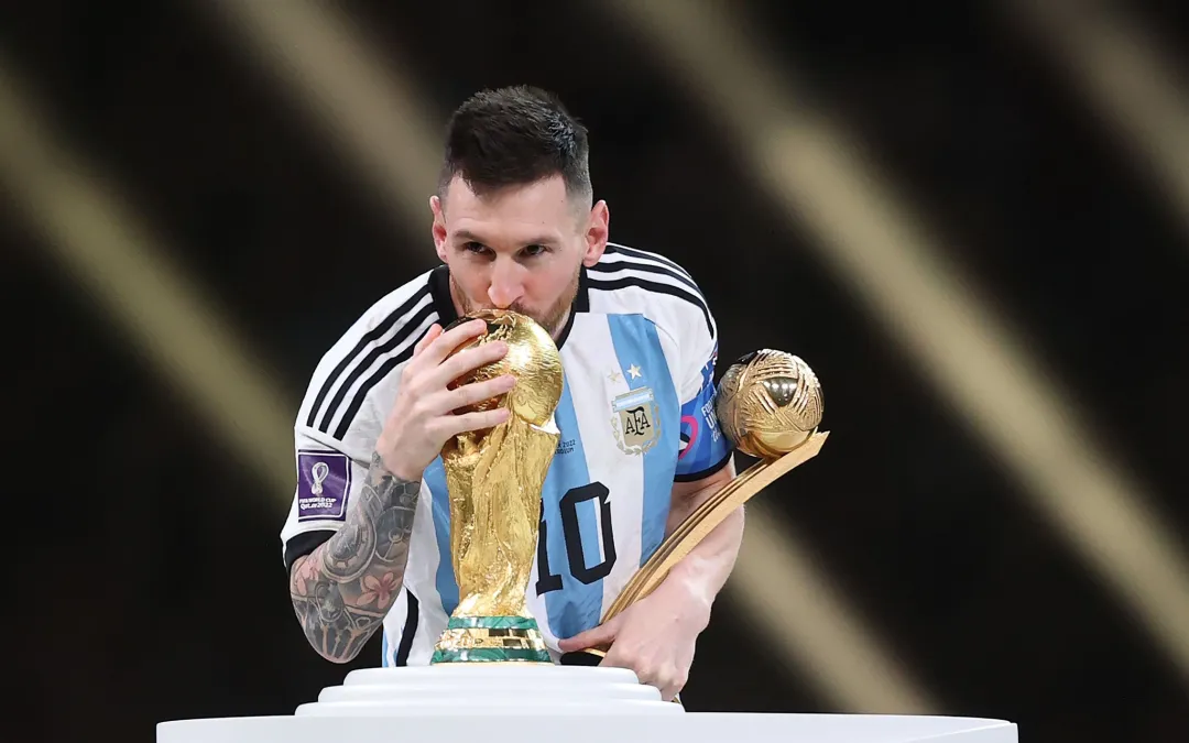 2026年世界杯，如果阿根廷打进决赛且梅西能打满40分钟，就能打破卡福的一项前无古人的世界杯纪录