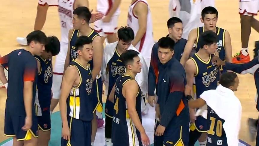 广东男篮vs南京同曦前瞻：杜锋手握三连冠后最豪华阵容开启争冠征程