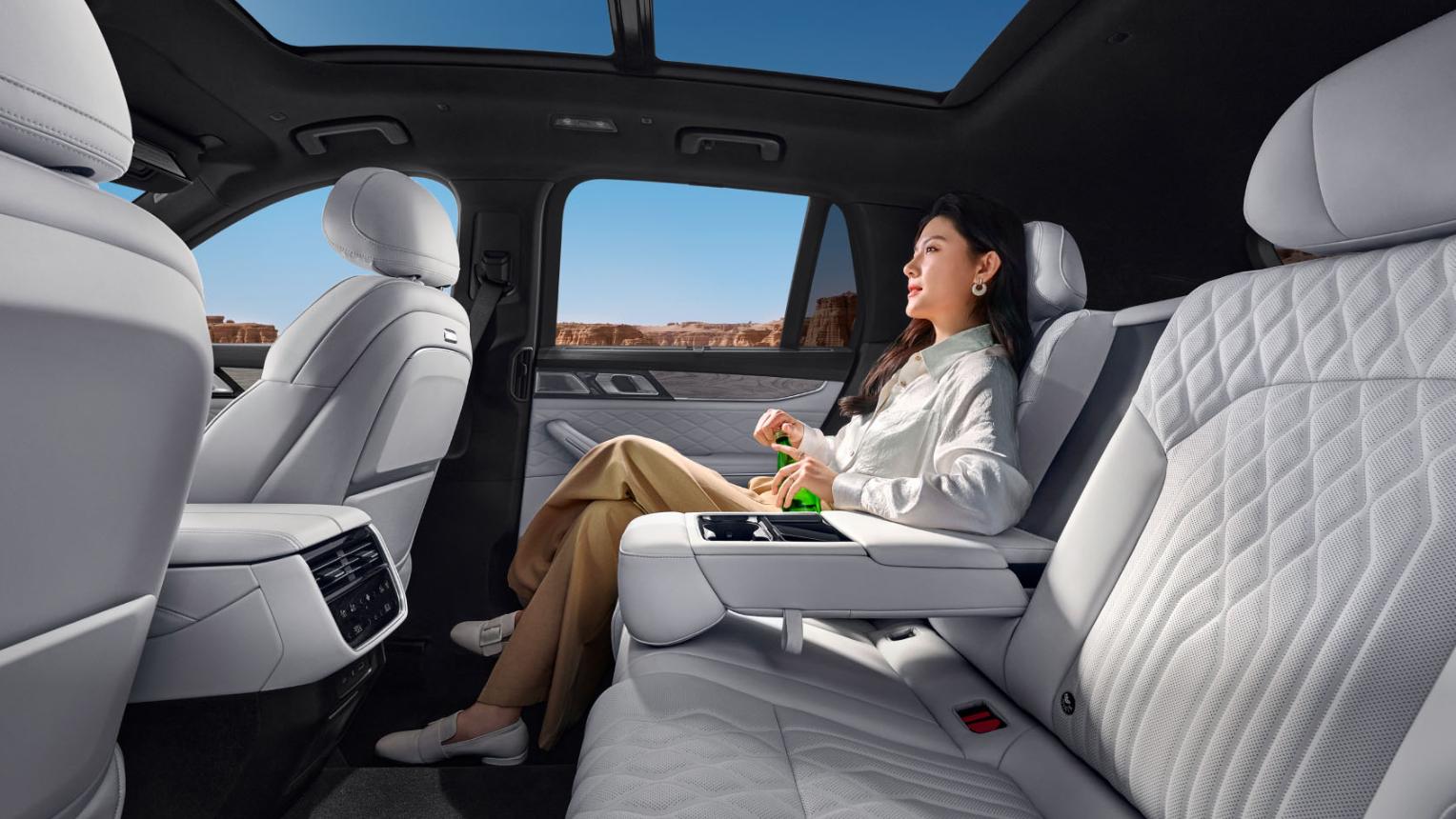 告别选车纠结！2026款领克09四驱探索版承包全场景用车需求