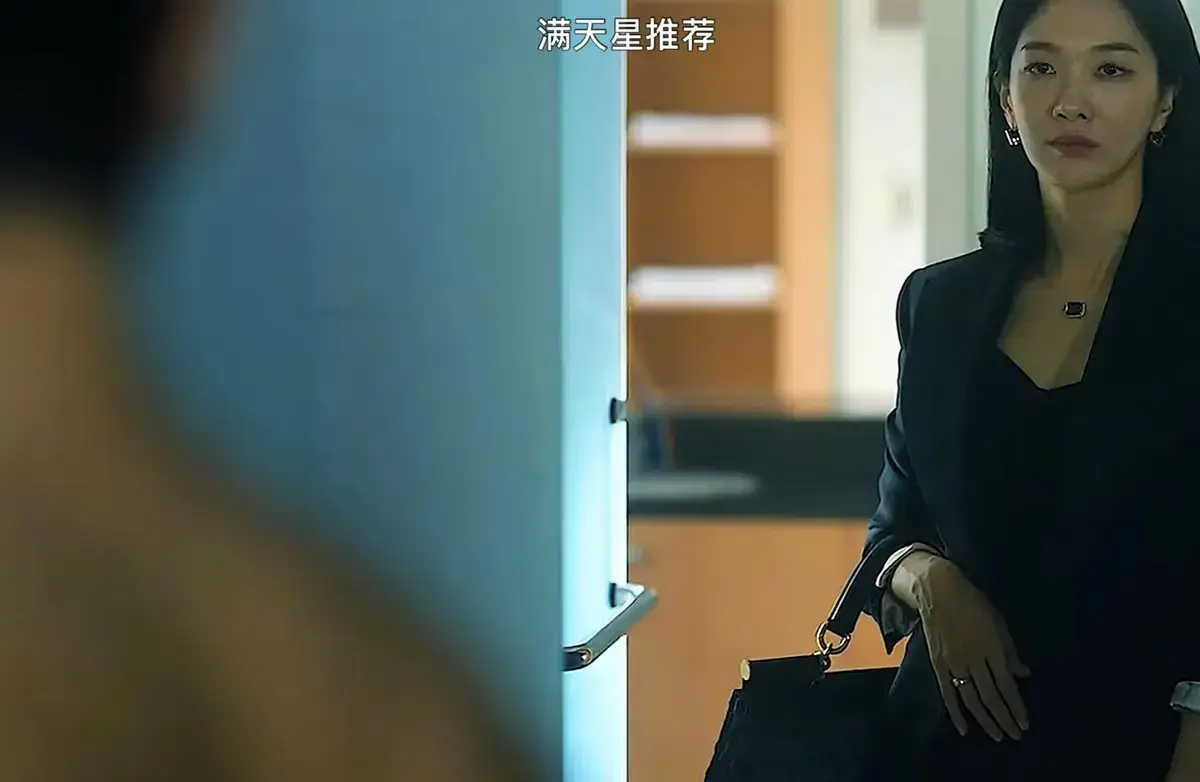 《沉默牢笼》电影未删减版原声 1080P免费在线观看-悬疑片《沉默牢笼》HD高清修复-国语中字字幕免费播放