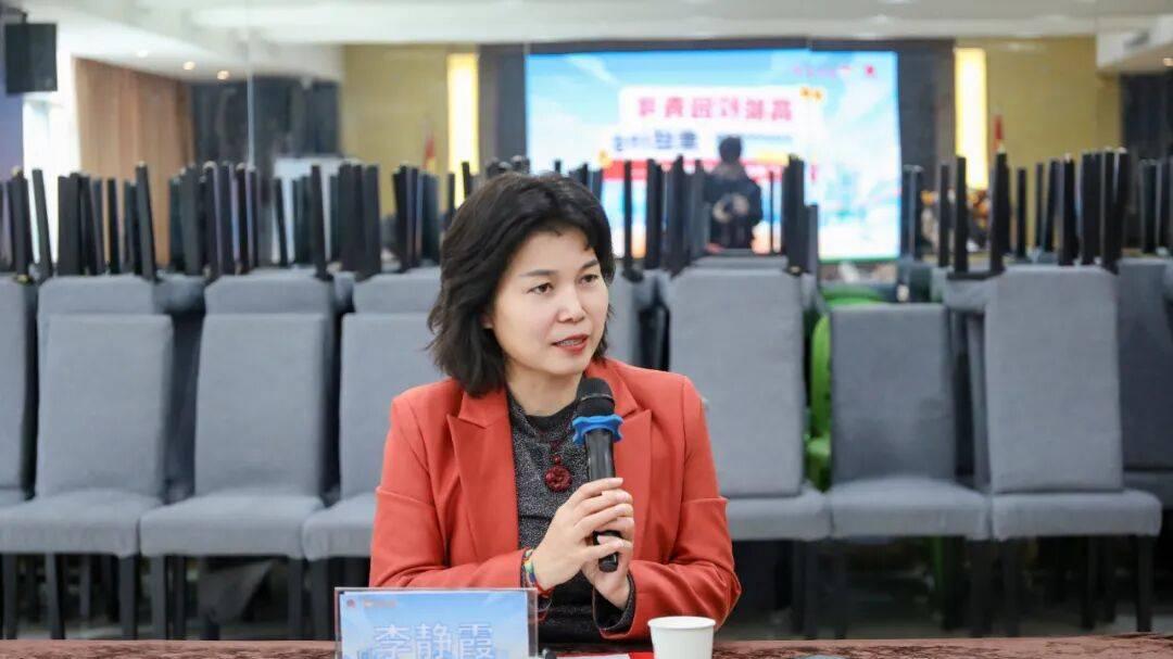 青春的气息，请多看看00后新新人的成长交流会