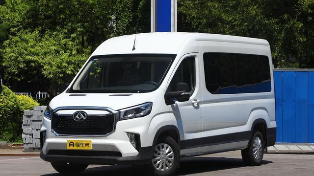 上汽大通新途远界上市，搭2.0T插电混动系统，起售价32.98万元