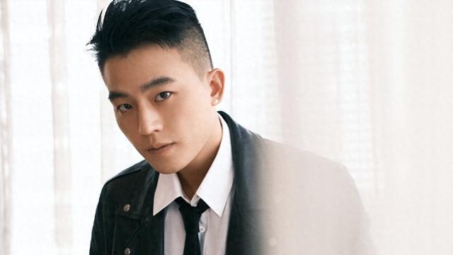 演技一般，资源却不断，接连搭档完、张丰毅，欧豪他到底凭什么