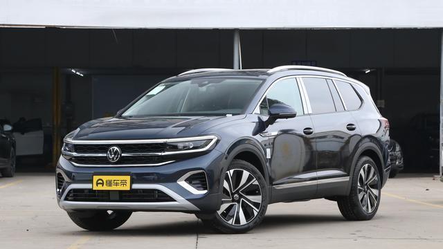 一汽-大众燃油SUV重磅福利，新车揽境揽巡探歌探岳L，享终身质保无忧出行
