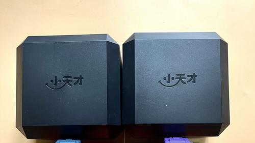 媒体揭小天才儿童手表成“社交神器”，但可导致未成年人沉迷攀比甚至灰色交易产业链