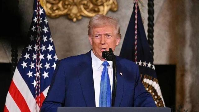 伊朗又作秀：14枚导弹打美军基地，还提前通知，特朗普嘲讽并感谢