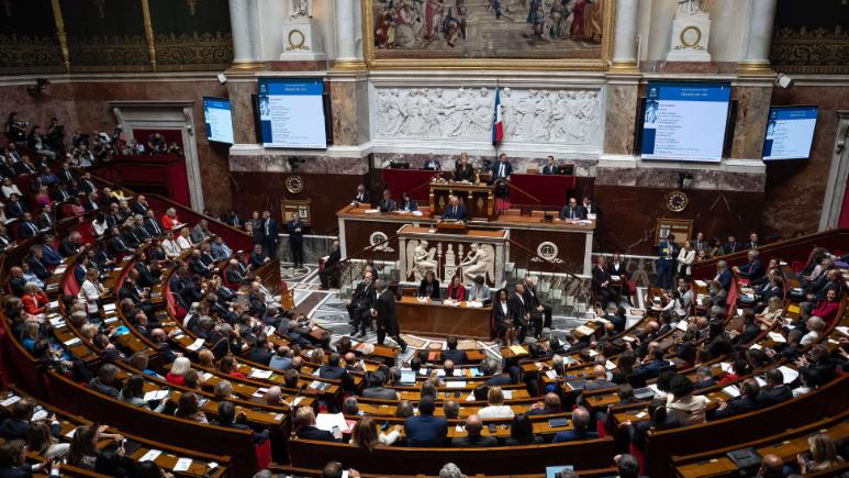 法国总理为何频繁离任？