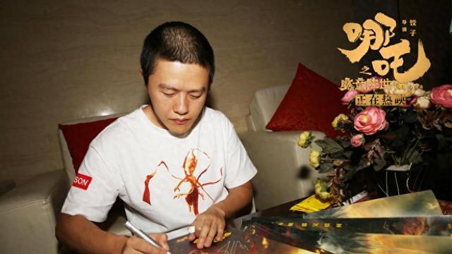 哪吒2火了，电影圈大导生气了，饺子成了另一个被孤立的刀郎