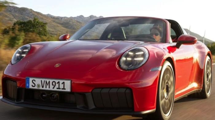 比亚迪“全新车”曝光，这一次瞄准了保时捷911！