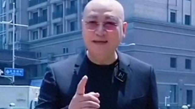 迟重瑞凭借《西游记》，一夜之间成名，事业愈发的忙碌，命运齿轮的转动下，与陈丽华相遇