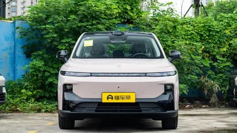 城市通勤难停车、路况复杂, 10万左右新能源SUV的选择-零跑B10