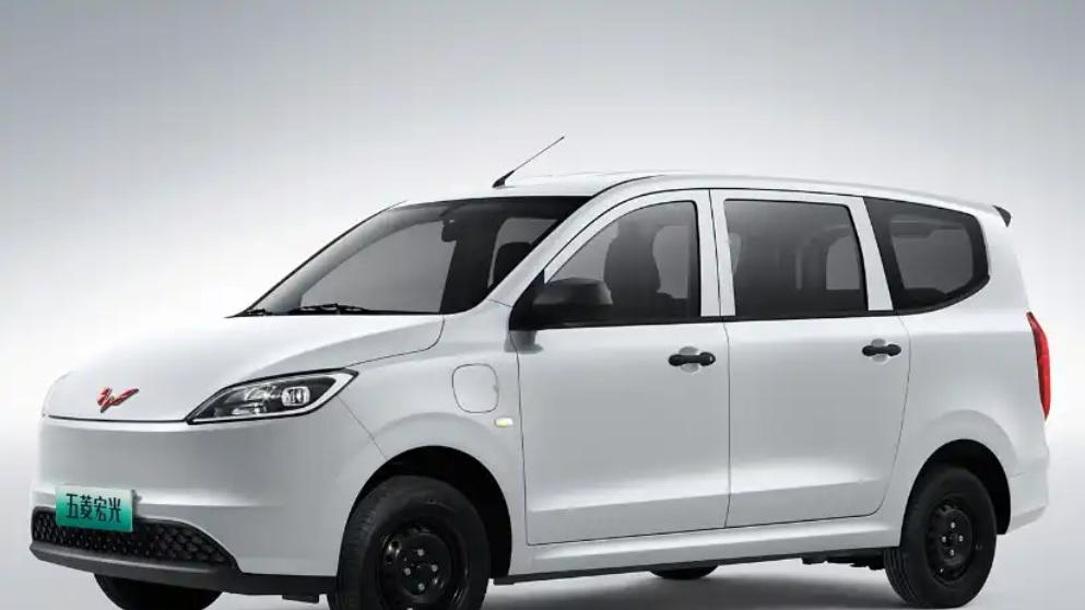 五菱宏光增程版上市！配备 1.5L 混动发动机，售 6.88 万起