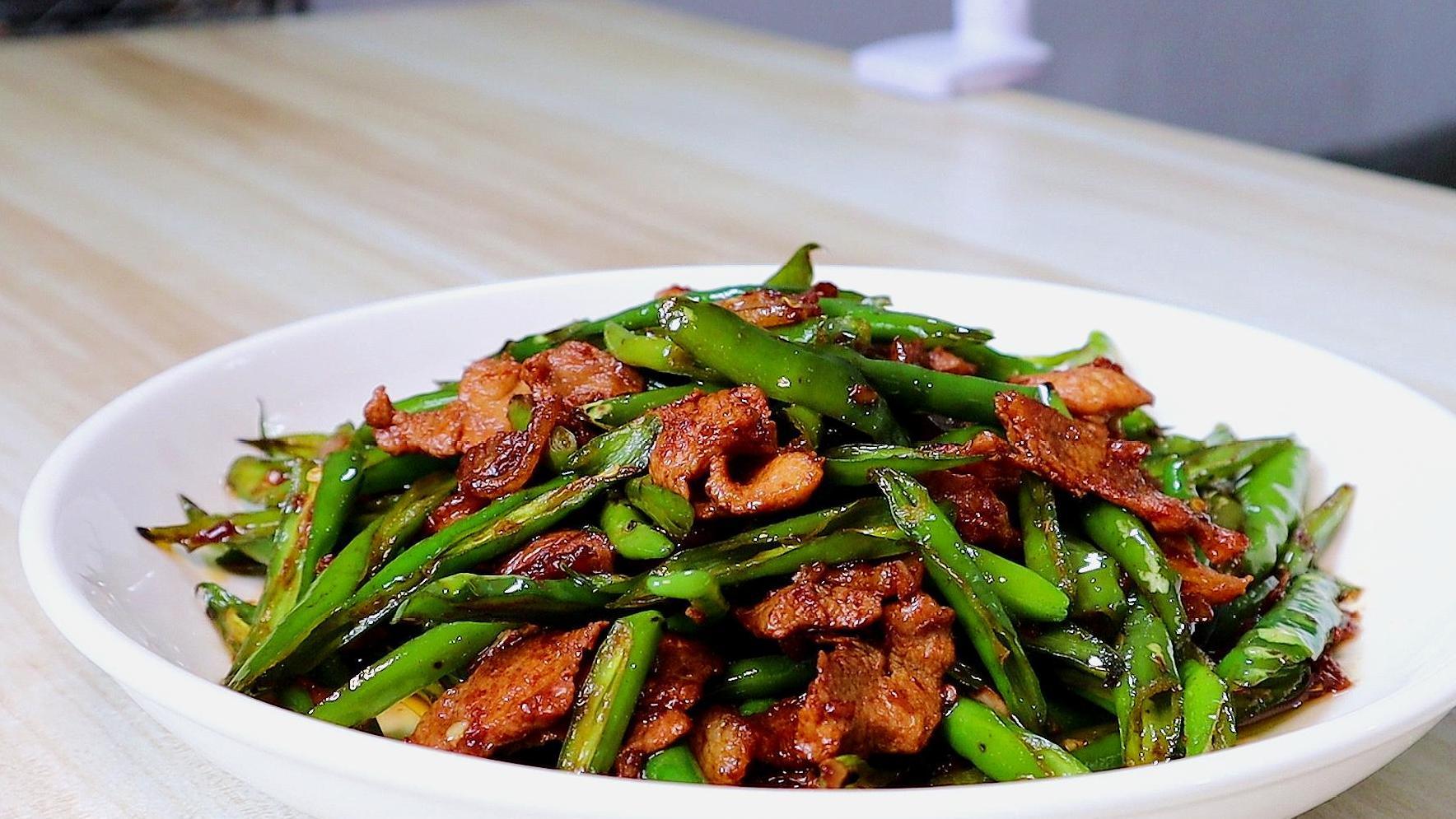 为什么辣椒炒肉不能直接下锅？背后诀窍全在这！