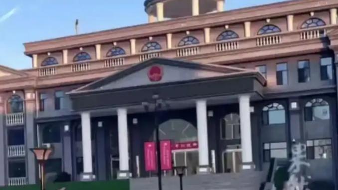 山西大同“订婚强奸”案引发了社会的广泛关注