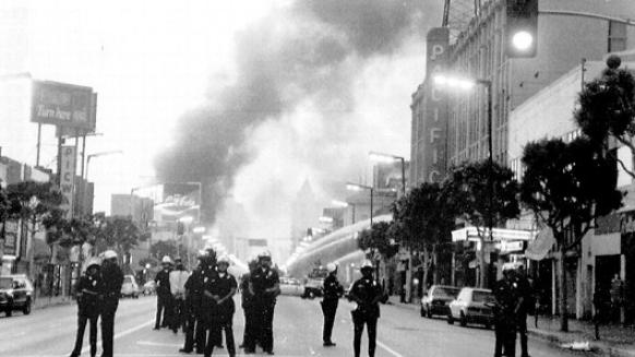 美国的第一次大型风景线：法警血战州政府，总兵力赶超诺曼底登陆