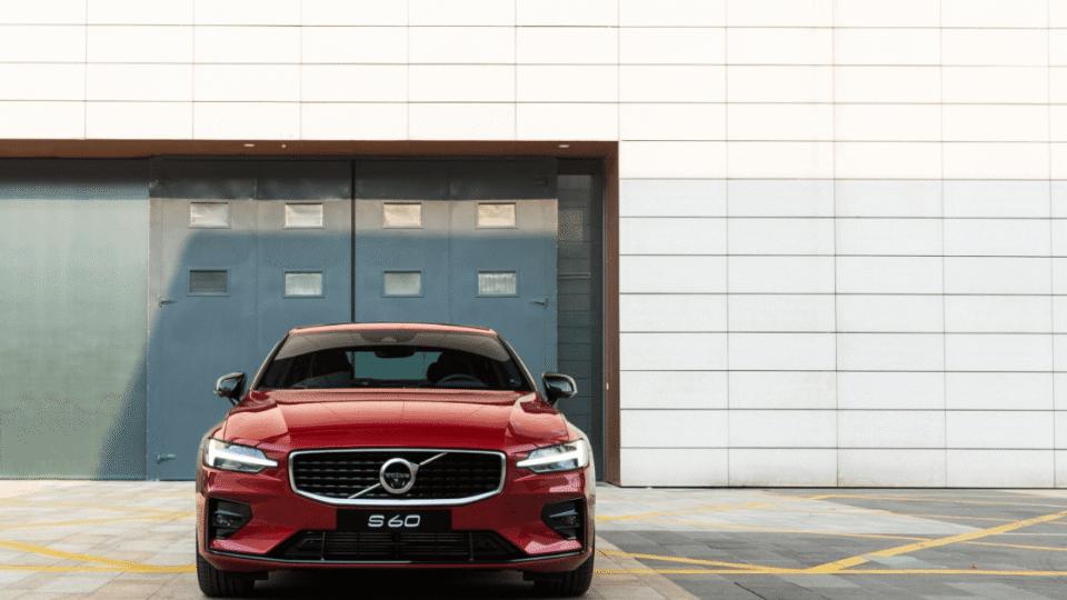 被忽视的豪车，续航达1000km，从近40万降到27万多，可惜无人识货