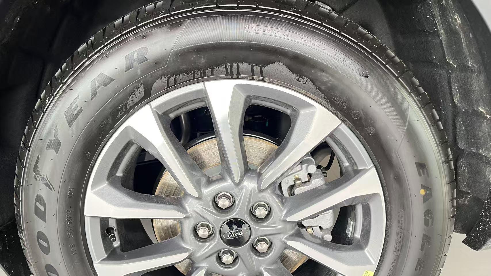 锐界 L 探店：更懂家庭的七座 SUV，试驾有感
