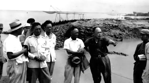 74年，陈毅夫人临终前叮嘱三个儿子：妹妹结婚后，你们才能分家