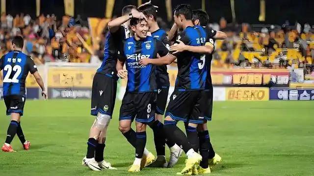 今日早场足球二串一：浦和红钻 VS 福冈黄蜂和大邱FC VS 浦项制铁