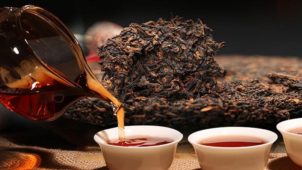 357克的茶饼存了10年反而发霉？这几个硬标准，决定你的普泪茶能否越陈越香！