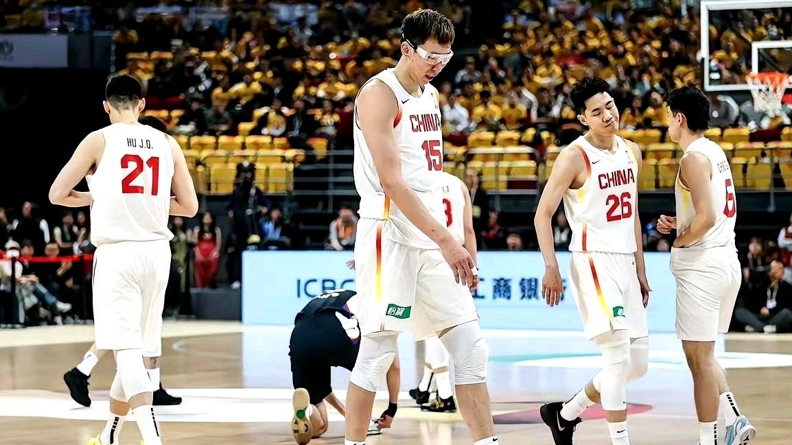 李贤重14中9射天狼，原帅体测39中33白瞎忙？中韩技战术此消彼长