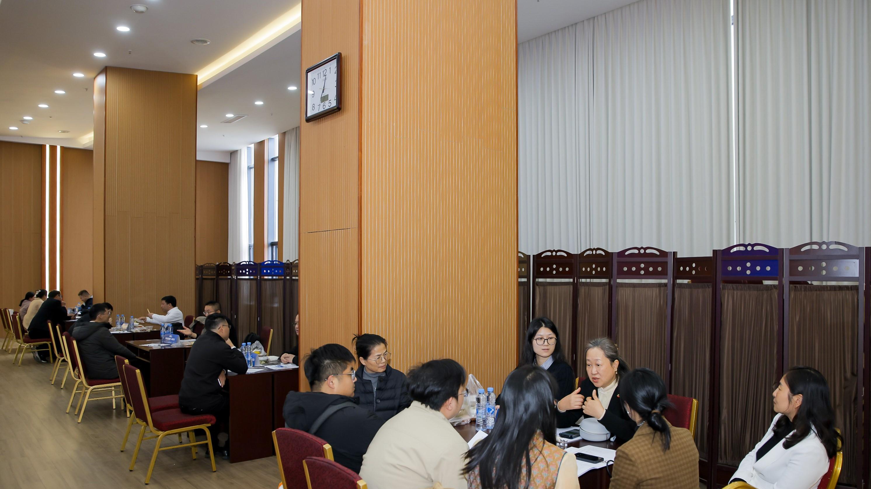 “英雄城・科创荟”巾帼助企专场——新能源新材料科技成果入赣路演对接活动举办