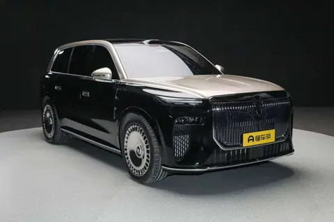 续航1430km+空气悬架！岚图泰山Ultra版深度体验