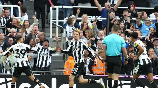 英超联赛纽卡斯尔 vs 曼城2025年11月23日 预测最终比分：纽卡斯尔 1-2 曼城