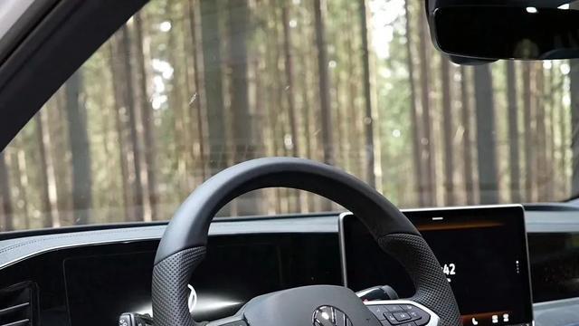 2024款帕萨特旅行版：德系旅行车的全新典范