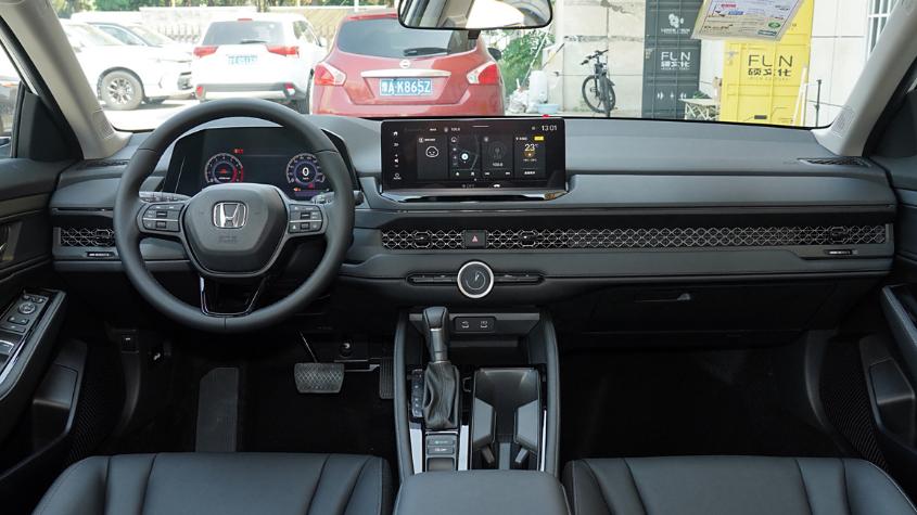 降至12万，本田只为冲销量，1点5T加193马力，十分耐用