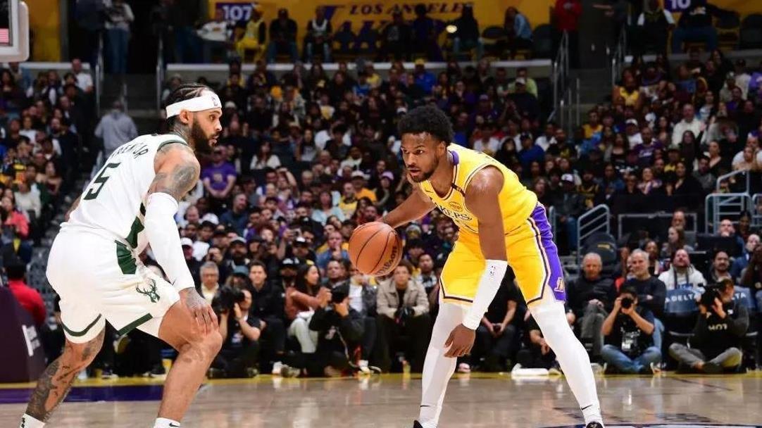 NBA今日里程碑！布朗尼媲美魔术师，三球超塔图姆