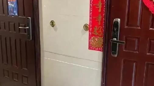 楼道垃圾引发邻里大战：门口放垃圾到底算不算 